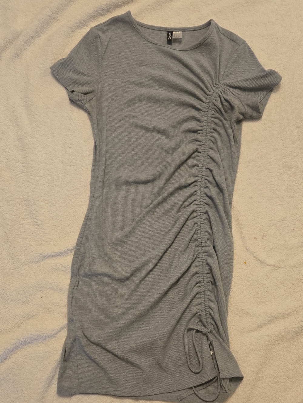 H&M Light Gray Ruched Short Sleeve Mini Dress